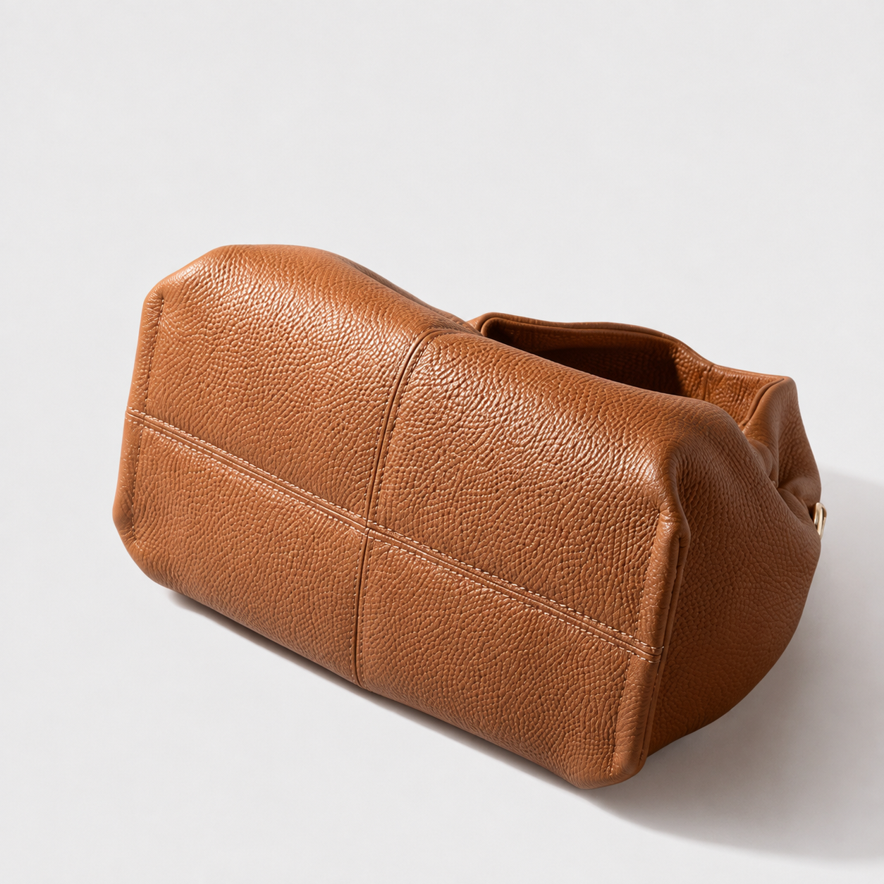 La Piuma — Genuine Leather Cloud Bag