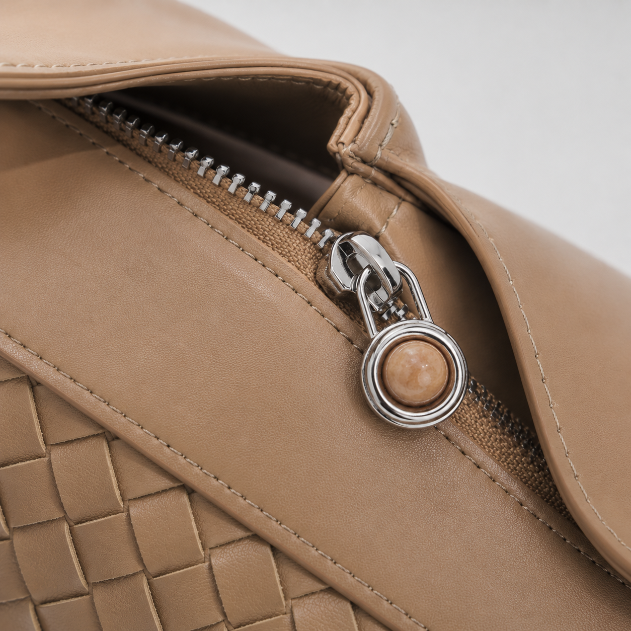 La Trecciata — Braid Weave Bag