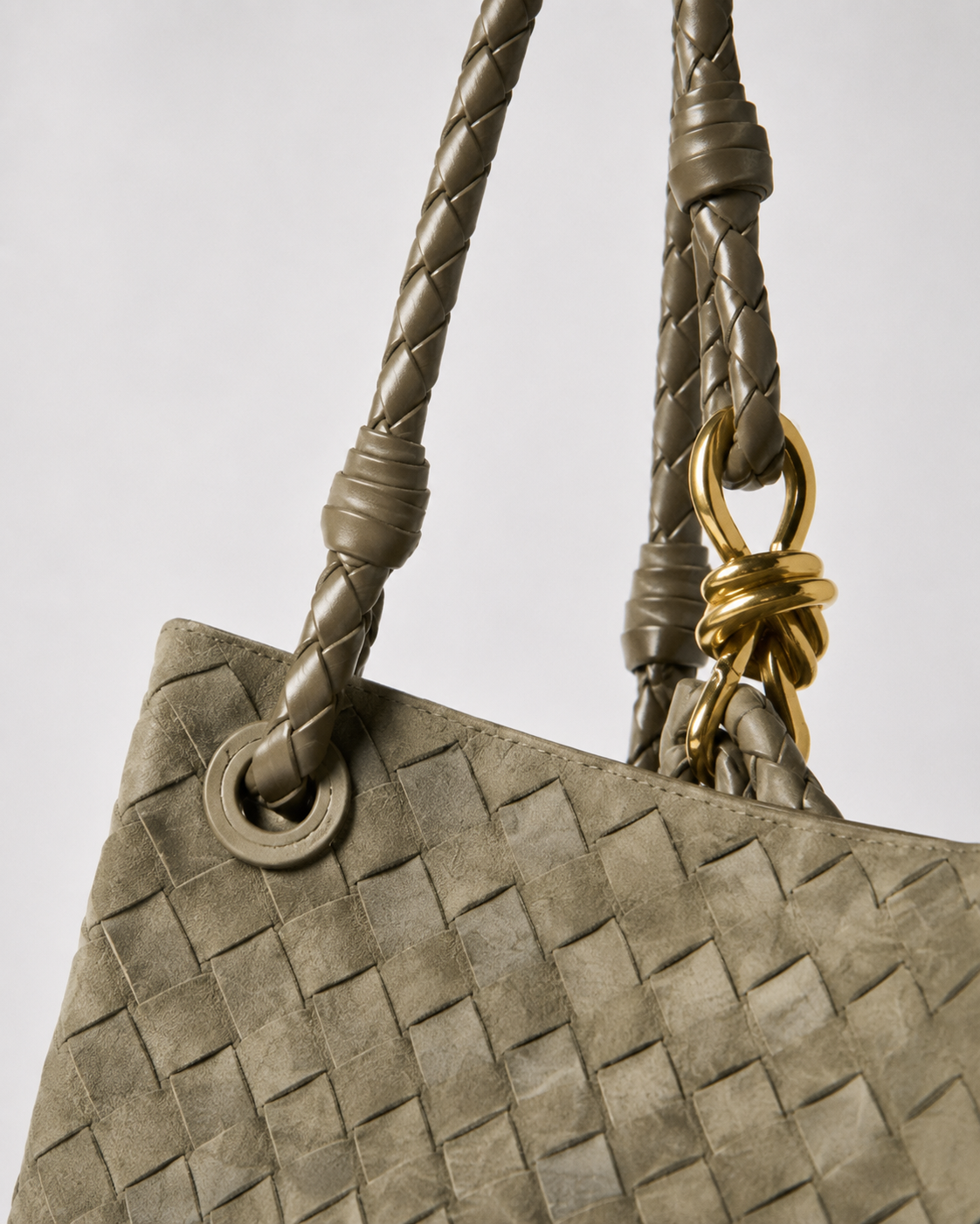 ALEONA La Tessuta woven suede shoulder bag in Light Olive, product image 3