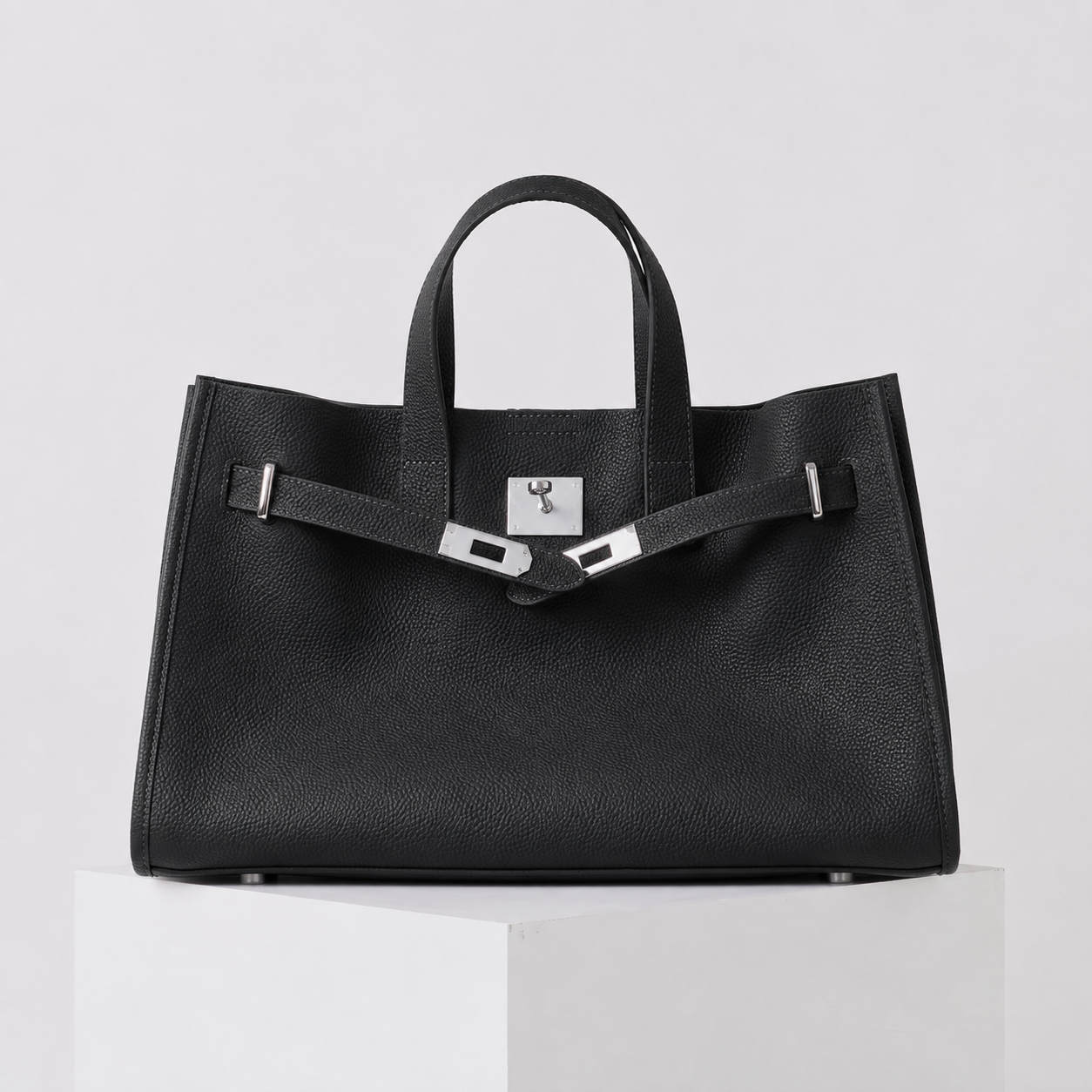 ALEONA L'Essenziale genuine leather shopper in Nero, product image 1
