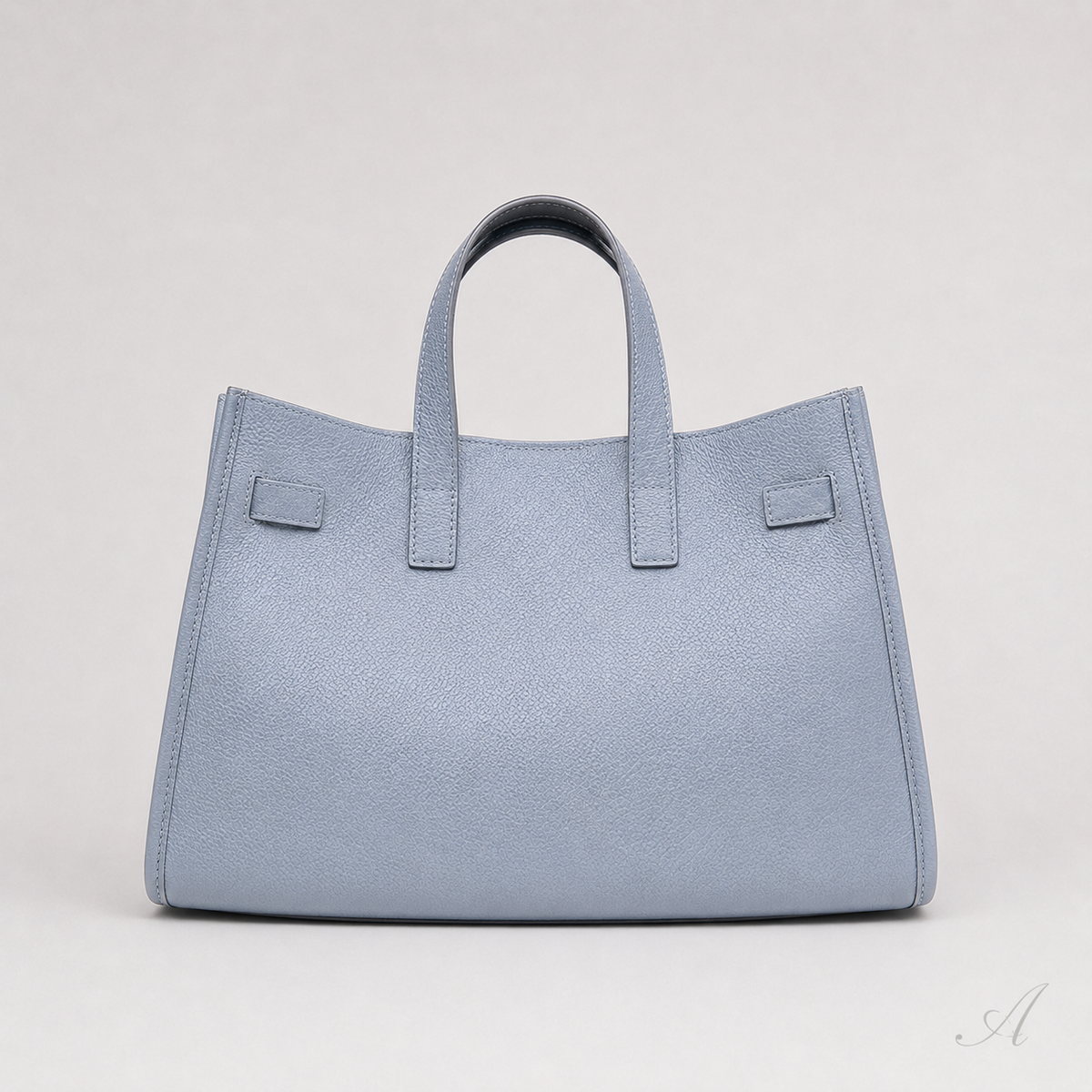 L'Essenziale — Genuine Leather Tote